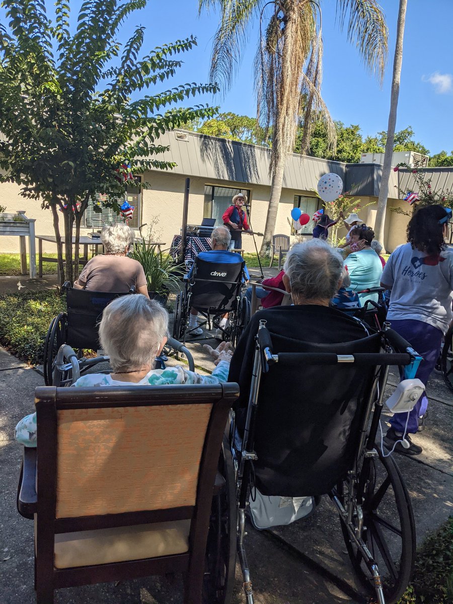 kimconrad2020's tweet photo. @SolarisPCFL 4th of July celebration 🎆 everyone is loving the music and are looking forward to great food! https://t.co/ACWF1oaE08