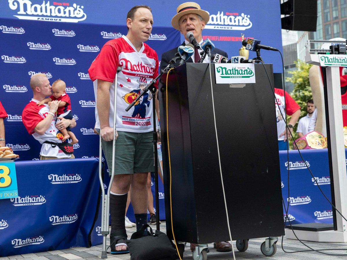 barstoolsports's tweet photo. VERY IMPORTANT NEWS: Joey Chestnut Will Compete In The Nathan's Hot Dog Eating Contest On Crutches Due To A Ruptured Tendon https://t.co/R1AhK7uF15 https://t.co/iJrUZoB0Ci