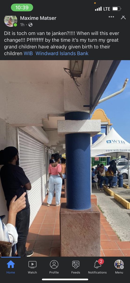 MPBrison's tweet image. Here is an example of the state of consumer banking in St Maarten. Want to send $100 to a friend in Jamaica? Or cash your check? Or withdraw your pension? #hoursinthesun #nosuncreenorovided