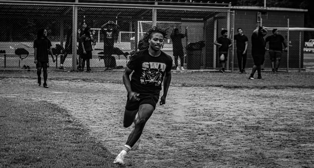 swd_speed's tweet photo. A team that plays together stays together!!! #SPEED https://t.co/o018cVrNAA