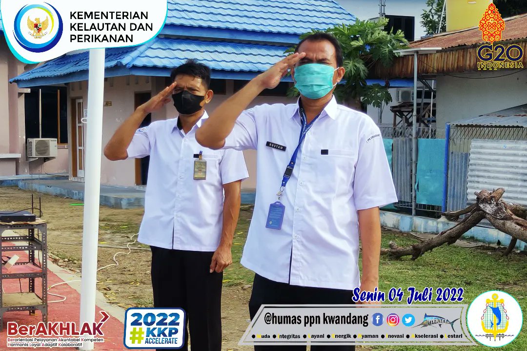 ppn_kwandang's tweet photo. Pelaksanaan Upacara Penghormatan Bendera Merah Putih (04/07/2022) di Lingkup PPN Kwandang, dimana Kepala Pelabuhan Bapak Yanwar Amri Yasman , https://t.co/v5TbdqsoGJ.Pi selaku pembina upacara.
.
.
.
#KKPAccelerate
#KKPGOID
#SaktiWahyuTrenggono
#BerAKHLAK
#KKPRebound
#MILENIAL https://t.co/PeNnsytcmS