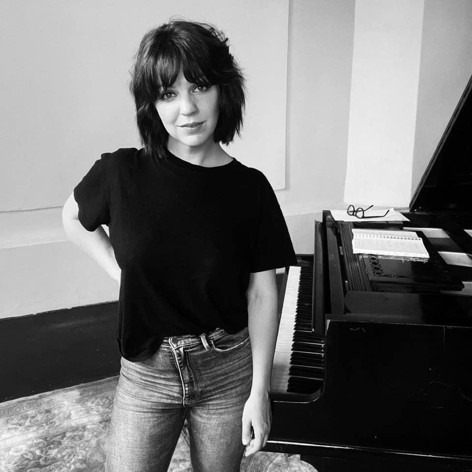 THIS Saturday (09/07) at Voodoo Daddy’s we have a very special seated &amp; intimate show featuring ⁦<a href="/samanthacoe/">Sam Coe Music</a>⁩ &amp; her wonderful band + special guests ⁦@CoronationKings⁩ + Rory Hill + ⁦<a href="/allyhilly/">Alexandra Hill</a>⁩ - doors 6.30 // £9 ADV STBF via voodoodaddysshowroom.co.uk - xx