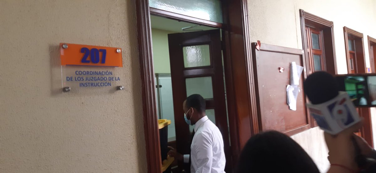Jonan_GS's tweet photo. La Oficina de Atención Permanente del Distrito  Nacional remitió a la jueza coordinadora de los Juzgados de Instrucción  del Distrito Nacional  la acusación formal que hace el Ministerio Público al exprocurador Jean Alain Rodríguez y otros acusados en en caso Medusa. https://t.co/4ACb1VKx5L
