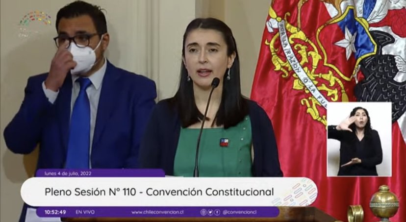 Chile Convención (@convencioncl) on Twitter photo La presidenta de la #ConvenciónConstitucional <a href="/MEQChile/">María Elisa Quinteros Cáceres</a> se dirige por última vez al Pleno ❤️
📲Transmisión en youtu.be/TlLOojCM3Rc La presidenta de la #ConvenciónConstitucional <a href="/MEQChile/">María Elisa Quinteros Cáceres</a> se dirige por última vez al Pleno ❤️
📲Transmisión en youtu.be/TlLOojCM3Rc