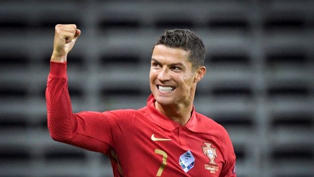¿Quién es el mejor de la historia? 

🔄RT: Messi              
❤️LIKE: Cristiano