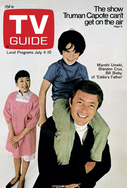 SilverAgeTV's tweet image. #MiyoshiUmeki, #BrandonCruz, and #BillBixby of ABC family sitcom #TheCourtshipOfEddiesFather were featured on the cover of #TVGuide this date in 1970.