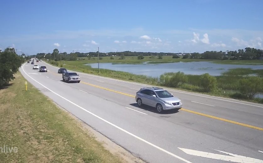 TrooperBob_SC's tweet image. KNOW BE 4 YOU GO! 
🏖🛣🚌🚗🛻🚐🏍🛵
Beach traffic update! 

Isle of Palms: Steady flow

Sullivan’s Island: Steady flow 

Folly Beach: Steady flow
 
Today, you can ride the @RideCARTA 🚌 from Mt Pleasant Towne Centre to the Isle of Palms. 
*Park for 🆓
*Ride for 🆓

@ExploreCHS