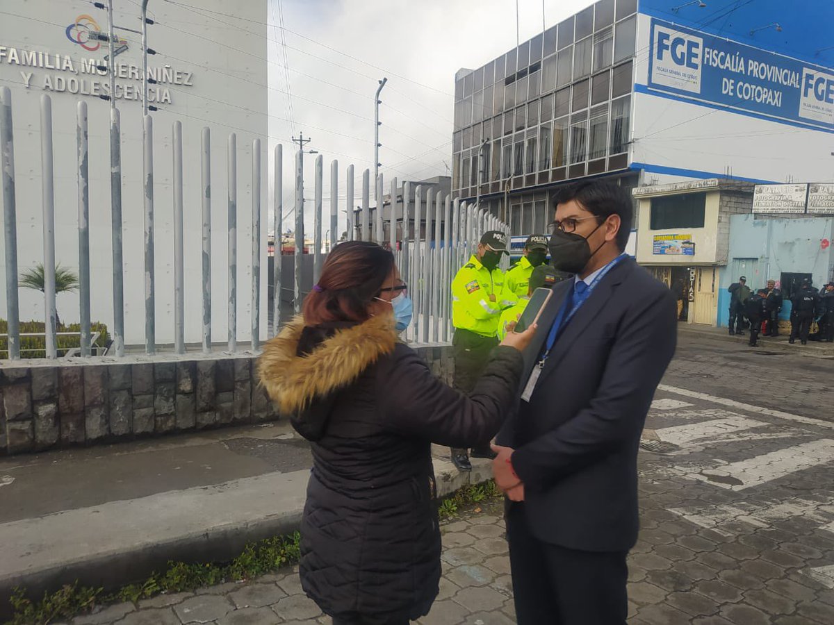 DEFENSORIAEC's tweet photo. … prevista para este día en la Unidad Judicial Penal del cantón #Latacunga. El Abg. Juan José Simon Campaña, Delegado Provincial de #Cotopaxi, señaló que como Institución Nacional de Derechos Humanos, permanecerá vigilante del #DebidoProceso. https://t.co/dLagIdtdpG