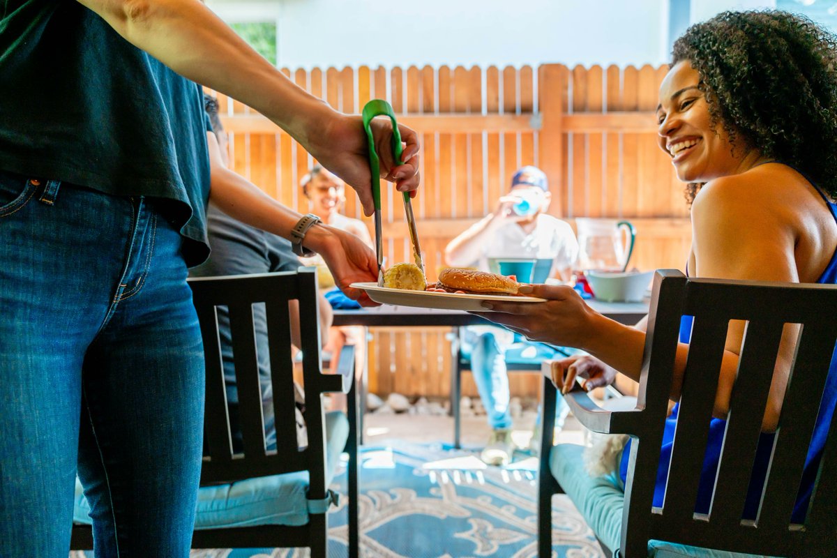 rachioco's tweet photo. #ConnectOutside today with some sparklers and celebration! ๐ฅ
Today is the final day of Rachioโs Fourth of July sale, donโt forget to swing by our website after all those sparklers are safely extinguished to save on a smart sprinkler controller. ๐๐ง https://t.co/0zLMyqhMfr https://t.co/PFGKQyRBbb