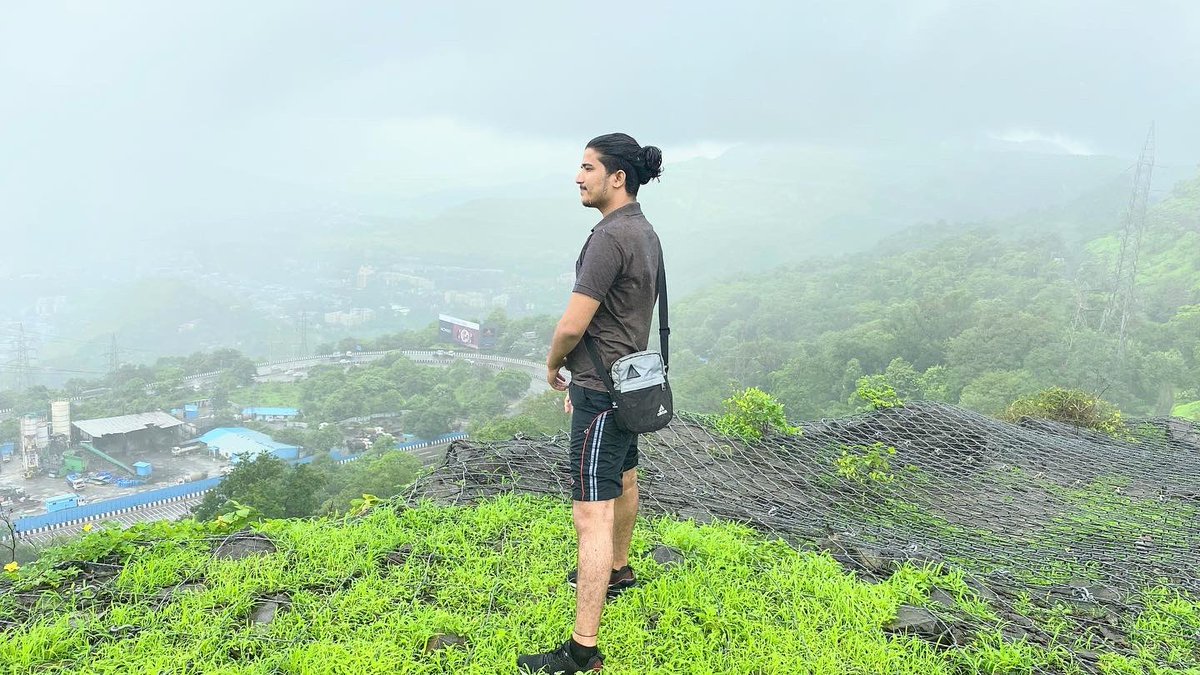rajnarayan2020's tweet photo. प्रकृति 😍
😍❣️😇 #khandalaghat #khandalaghats🌲🌳 #khandala😍 #lohagad #lohagadfort🚩 #rajnarayanpatel #rndesign #patel https://t.co/DxhB36Rwhf