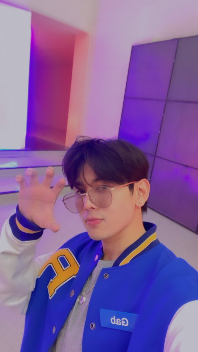 gabuccino__'s tweet photo. 💙 https://t.co/sf7QbE3UKV