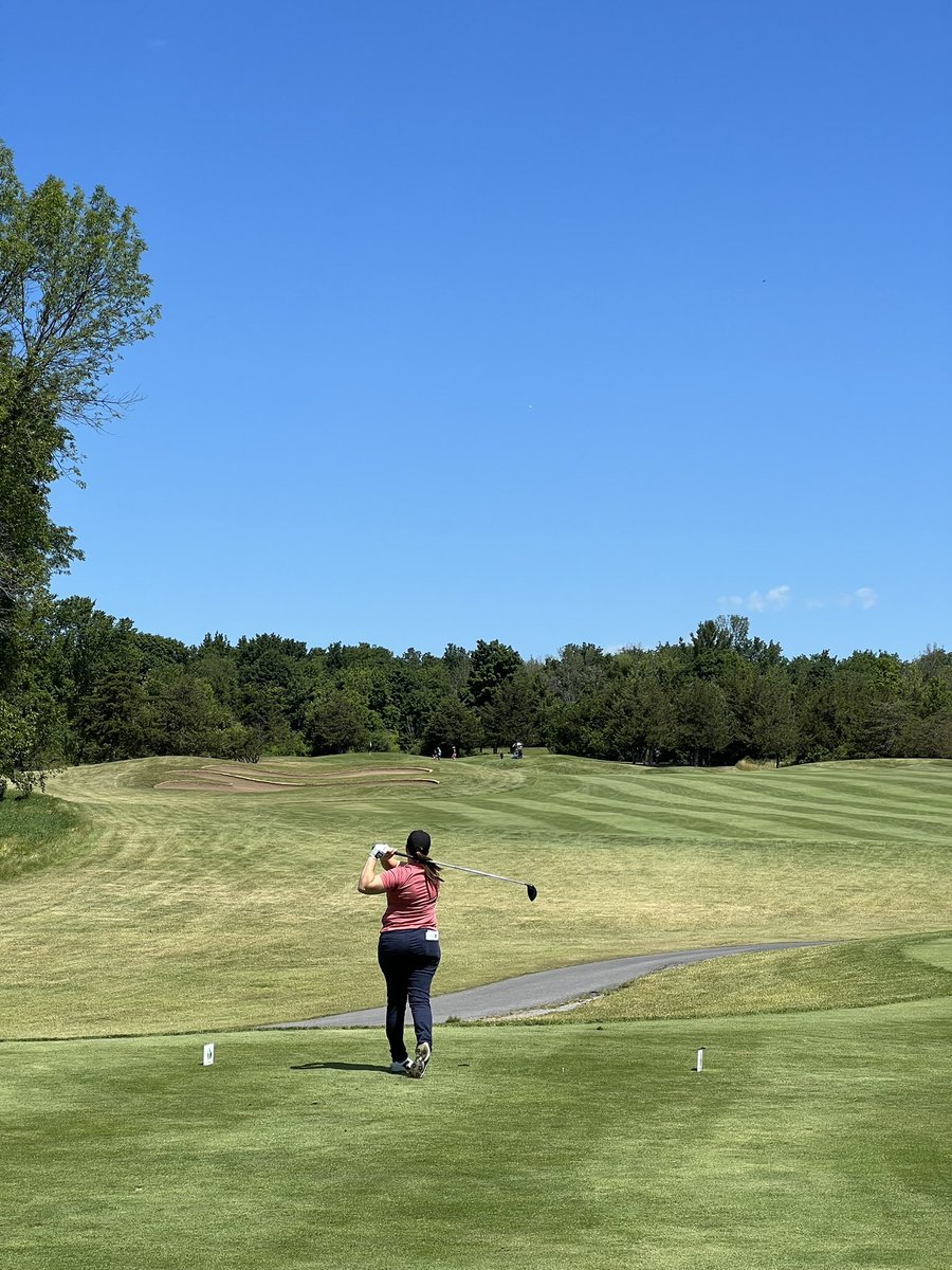 Loyalist CC member <a href="/augusta_james/">Augusta James</a> gets her round started on this beautiful Monday. Lots of members will be out to watch her return back into competitive golf this week. Good luck Gus! #womensgolf