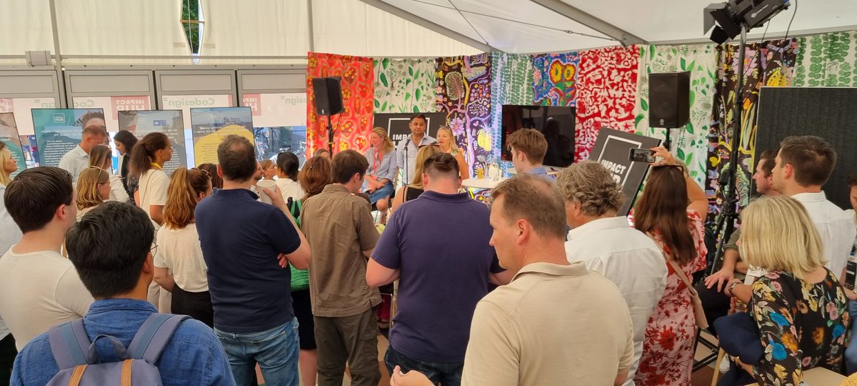 Startup pitchar från sociala entreprenörer &amp; mingel med @SwPrivateequity #Mirovia och <a href="/ImpactHubSTO/">Impact Hub Stockholm</a> #startup #sthlmtech #Almedalsveckan #almedalen2022