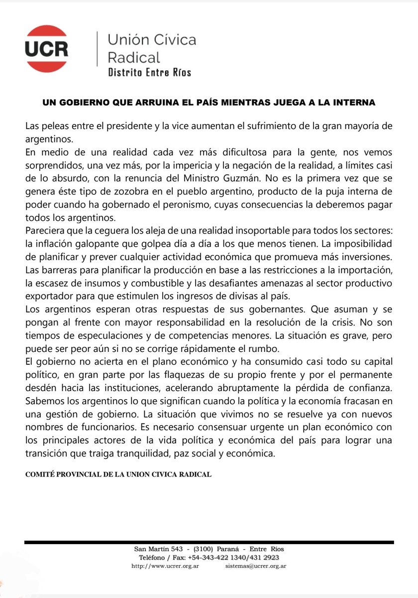 ucrer's tweet photo. UN GOBIERNO QUE ARRUINA UN PAIS MIENTRAS JUEGA A LA INTERNA https://t.co/GFOryHJzyS