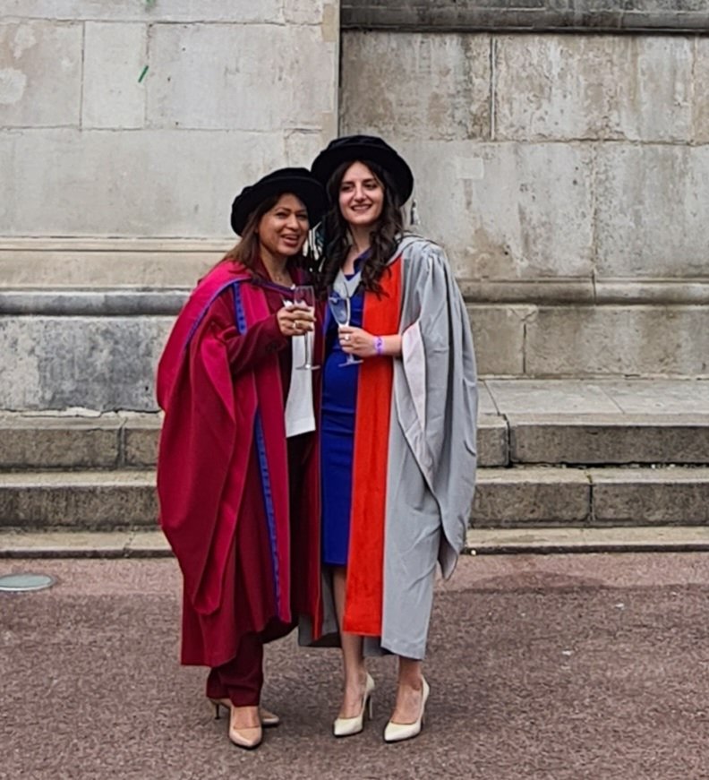 Always a pleasure to share the magical moments of graduation. Congratulations to our UCL graduands 💜  @UCLLifeSciences  @School_Pharmacy.  @AllexandraSmile @duncancraigucl @mineorluUCL @grwUCL