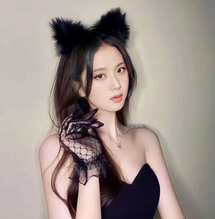 uningeal's tweet image. #JISOO:the amount of beauty she holds