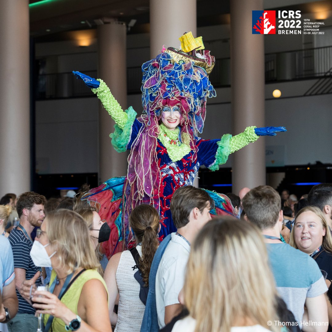 The first day is coming to an end. 🪸#icrs2022 

Four more days filled with interesting talks and discussions are waiting for us! See you tomorrow! #forcoral