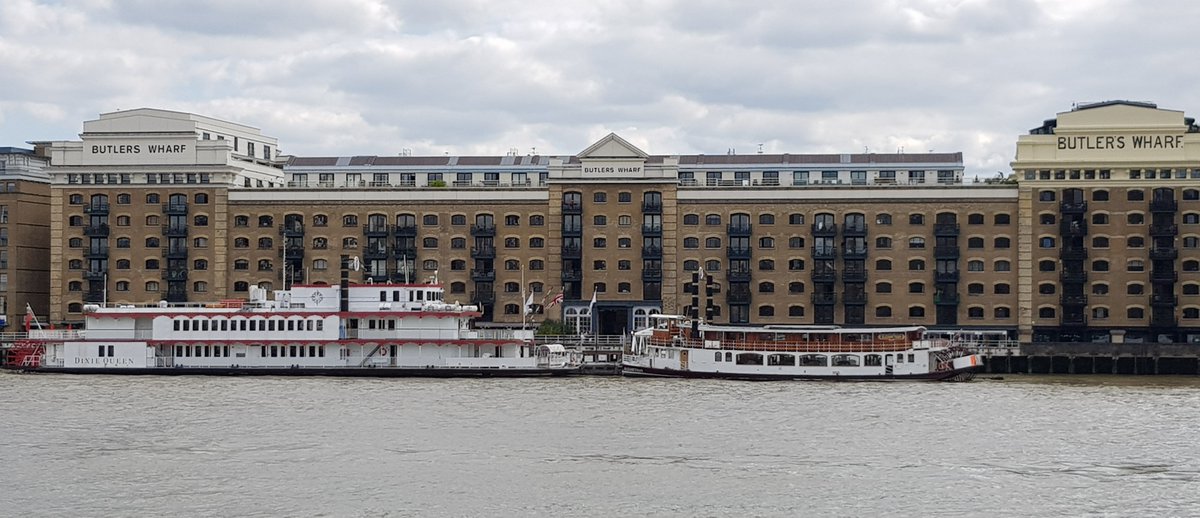 Nesquik1962's tweet photo. The usual #TowerBridge and #ButlersWharf on the south side. Paddle boat #DixieQueen #Thames river https://t.co/81WT6PufYZ