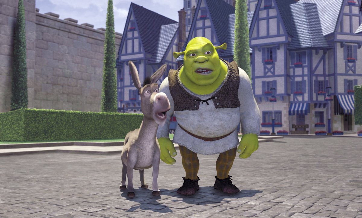 UniversalFR's tweet photo. Un ogre, un âne, une princesse et un dragon : Une belle histoire ⭐️#Shrek fête ses 21 ans aujourd'hui. https://t.co/XcdcWxlPLx