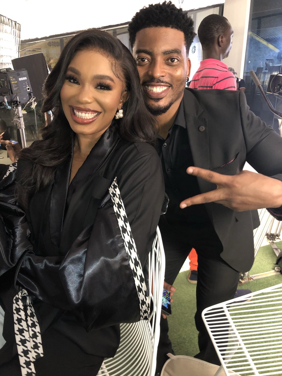 playstudiosafr's tweet photo. Emma and her favorite bodyguard 🤩
@NetflixNaija
#BTS #GlamourGirls #PlayNetworkStudios #Netflix #GlamourGirlsNetflix https://t.co/vJTwSYV3iU