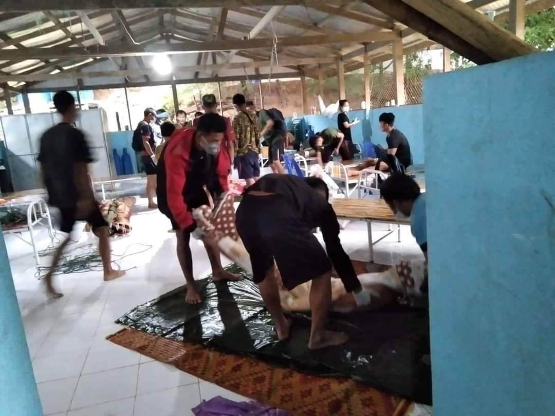 4 July 2022, around noon,Myanmar Military Airstrikes hits AA battalion near Thai- Burma border kill at least four, and injure dozen
R.I.P AA Comrades 😢
<a href="/antonioguterres/">António Guterres</a> 
<a href="/BBCBreaking/">BBC Breaking News</a> <a href="/RapporteurUn/">UN Special Rapporteur Tom Andrews</a>