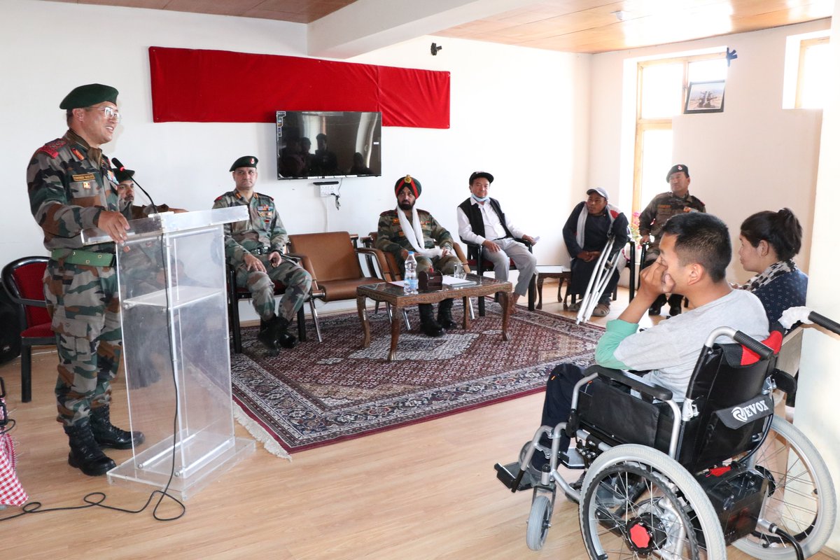 firefurycorps's tweet photo. In order to make positive change towards uplifting living standards of specially abled persons & children of #PAGIR hostel & #REWA School #FireAndFuryCorps contributed essential amenities towards their infrastructure
#OpSadbhavana
#IndianArmyPeoplesArmy
@NorthernComd_IA @adgpi https://t.co/8MNxXJQuOg
