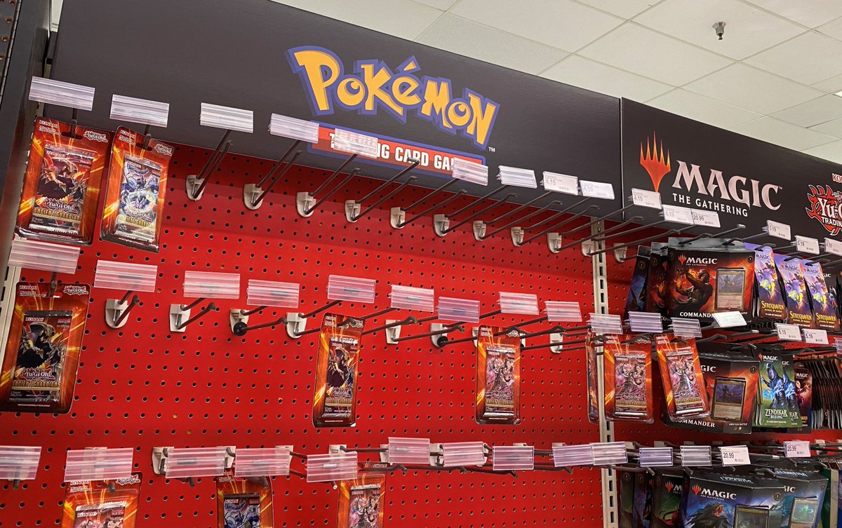 The great Pokémon card shortage has a solution: 9 billion new cards polygon.com/pokemon/231903…