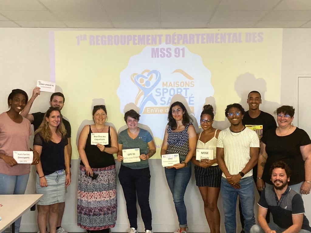 Aujourd'hui, chez APA de Géant, 1ère réunion des Maisons Sport-Santé du 91.
Occasion pour les MSS 91 d'échanger ,de créer du lien et une dynamique de réseau ! 🤝
Merci aux MSS présentes, ainsi qu'à Julien ALONSO du CDOS91 et Mathieu Amelie du SDJES91 😁