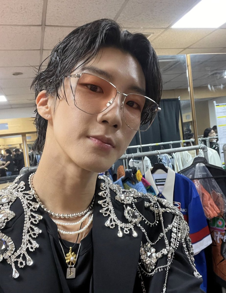 KaiFuzz's tweet image. I’m looking for Inseo (inner circle) moots….pls let’s be friends!

#WINNER #위너