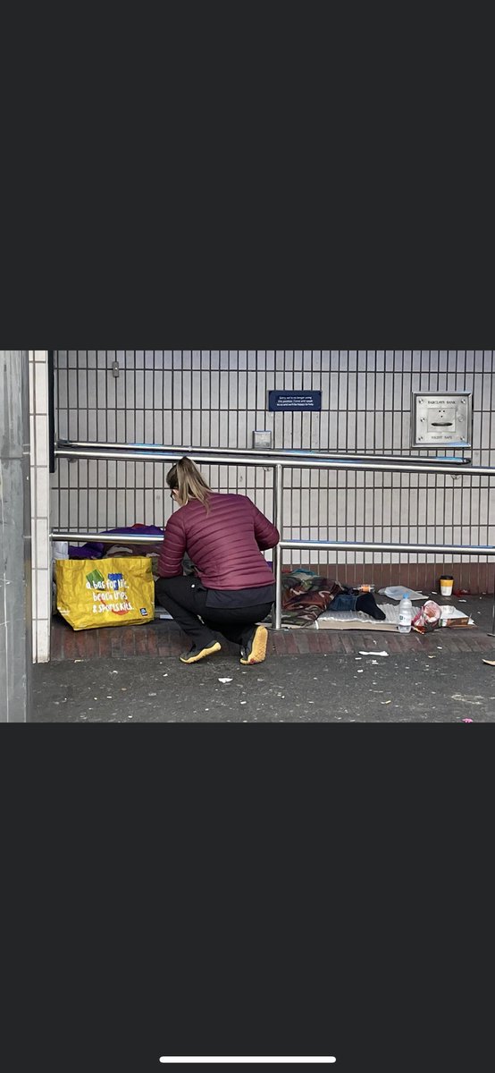 Rachaelswift10's tweet photo. An early start today on our Newcastle #Homeless Outreach! 🚑
We came across a gentleman who had severe, complex needs.
Together, we devised a plan to keep him safe and well ❤️👏
#veteransconnect #crisisteam #roughsleeperteam #GPfederation #partnershipworking https://t.co/F8eab7Y01P