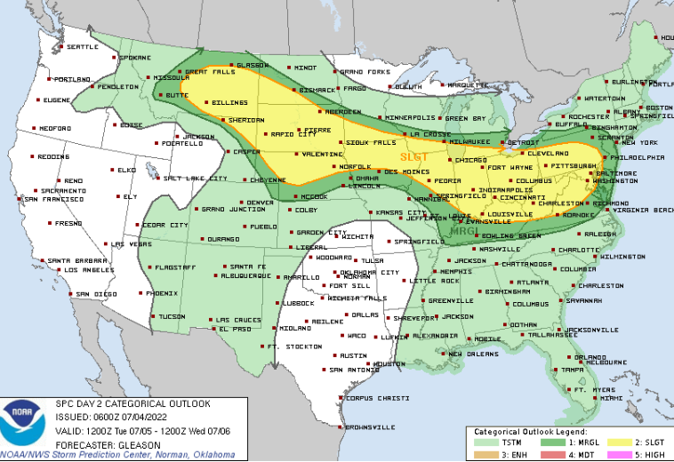 Wx_Geek's tweet photo. Days 1-3 consist of slight risks for severe weather across north-central Illinois. 'Tis the season! #NWflow https://t.co/xmet8paSZZ
