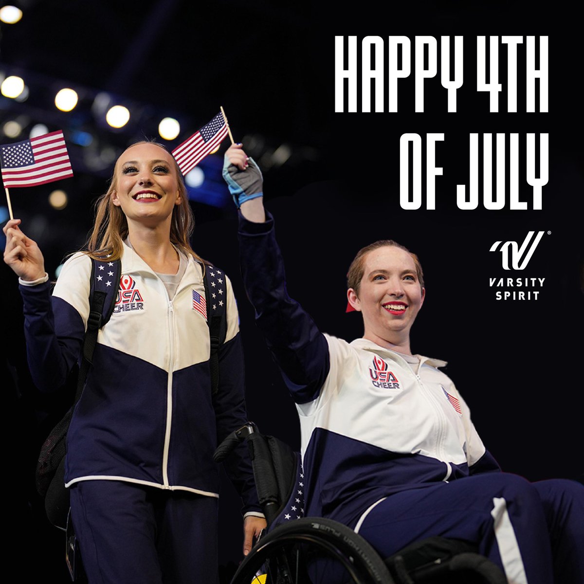 VarsitySpirit's tweet photo. The #FourthOfJuly is making the weekend last in the most 𝘴𝘱𝘪𝘳𝘪𝘵𝘦𝘥 way possible this year! 🎆

Wishing you and your family a safe holiday! 💙

📸: @usacheer https://t.co/jByvE31jSt