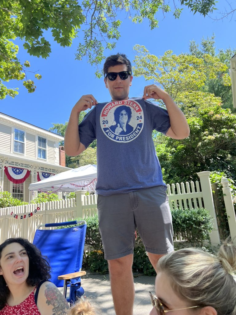 Hey <a href="/HowardStern/">Howard Stern</a>