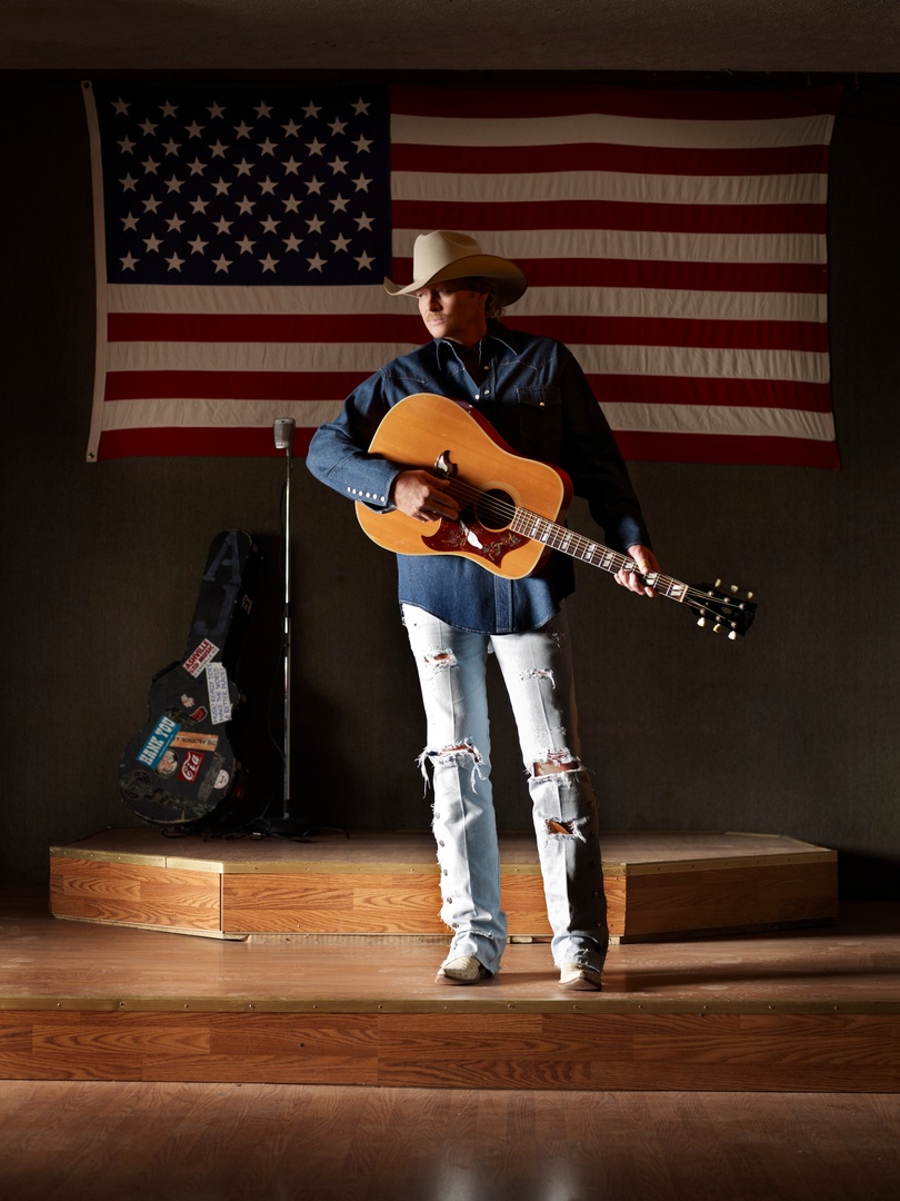 OfficialJackson's tweet photo. Happy Fourth of July! 🇺🇸 https://t.co/nxLcjhSzr7