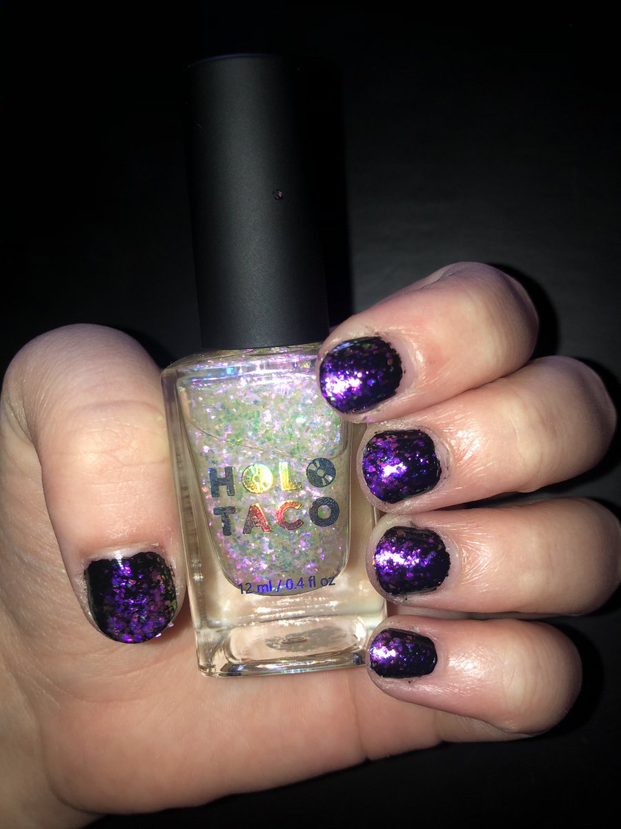 BleachCrying's tweet photo. After watching @nailogical for a good 6 years I finally caved bought some @holotaco nail polish and painted my nails and I am obsessed this is the best my nails have EVER looked and I did it MYSELF I haven’t painted my nails in years https://t.co/zAC0I9DOn7