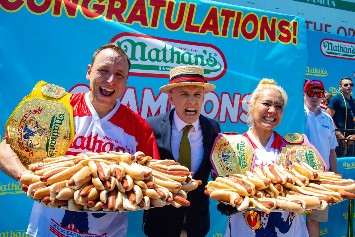 THANKS TO GEORGE SHEA!!! CONGRATS TO JOEY AND MIKI!!! BE SAFE!!! HAPPY 4TH!! #NathansHotDogEatingContest