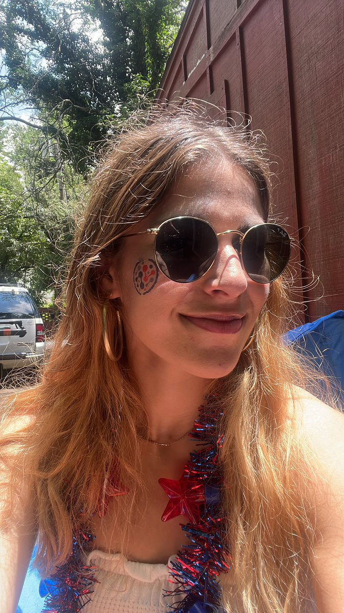 3mmametcalf's tweet photo. Happy 4th of July!! Had to represent microbiology somehow so I used my @PhaseGenomics tattoo’s I got from ASM Microbe!! https://t.co/qSRIJGPqnh
