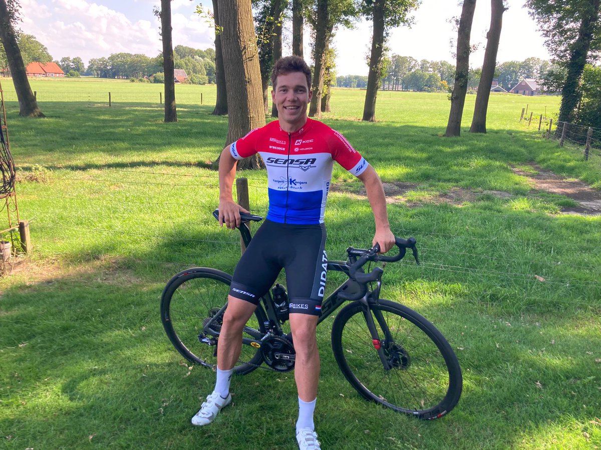 Sensa-KvkCT tweet media