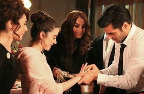 Bu sahneler gerçek oldu arkadaşlar... Çocukken kurduğum hayaller gerçek oldu. 🥺💗
KirazMevsimi SekizYaşında