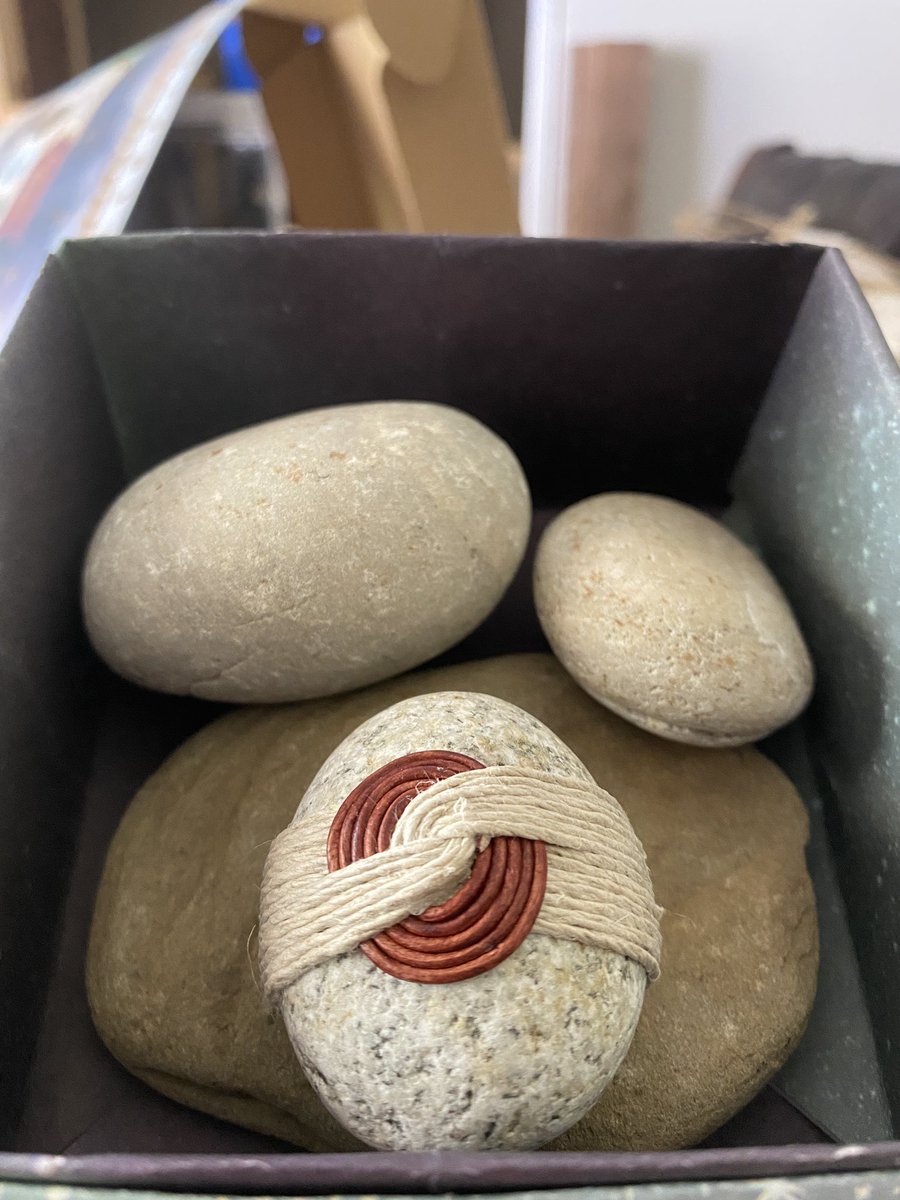 conniemack's tweet photo. Crafting with nature this weekend.  I was committed to creativity. #rocks #nature #cairn #gifts #create #maker https://t.co/l61J3EC1aT