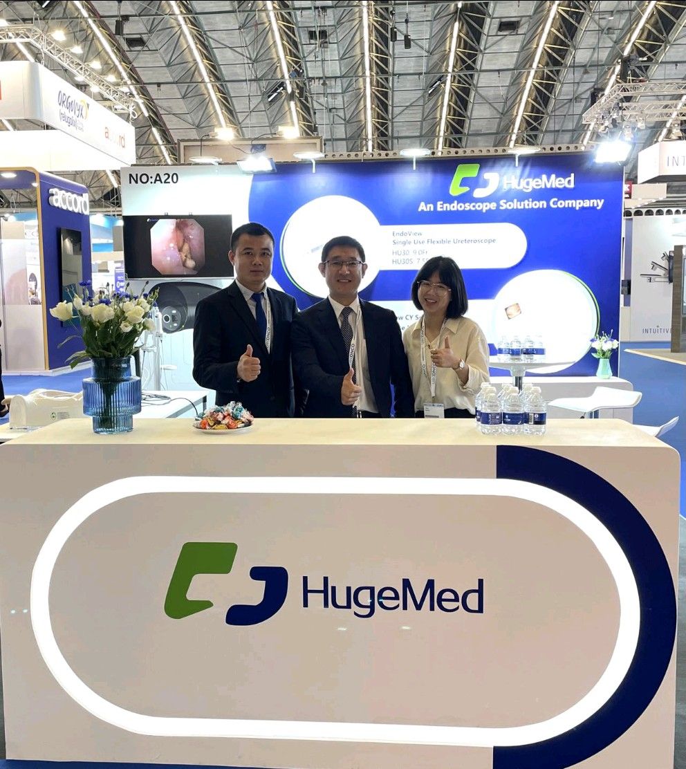 JimHugeMed's tweet photo. What a brilliant ending #EAU22!
Honored to be a part of the amazing urology community, bringing technology to advance patient outcome. See you in #EAU23 #Milan. #Endourolog #Learning #Sharing #Inspiring #Connecting #EndoView @UrowebESU @eauesut @eulis_uroweb https://t.co/r9J0qMRZ0Z
