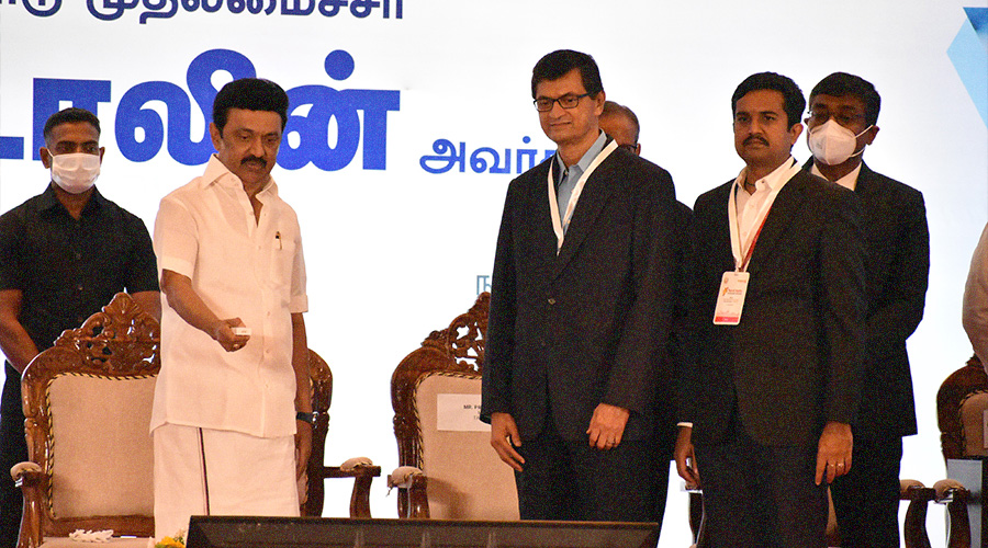 GlobaltechO's tweet image. Tech Mahindra Expands India Operations; Inaugurates New Campus in Coimbatore 
zcu.io/X2dJ 
#TechMahindra #DigitalTransformation #IndiaOperations #NewCampusinCoimbatore #ReengineeringServices #GTO #GTONews #GlobalTechOutlook