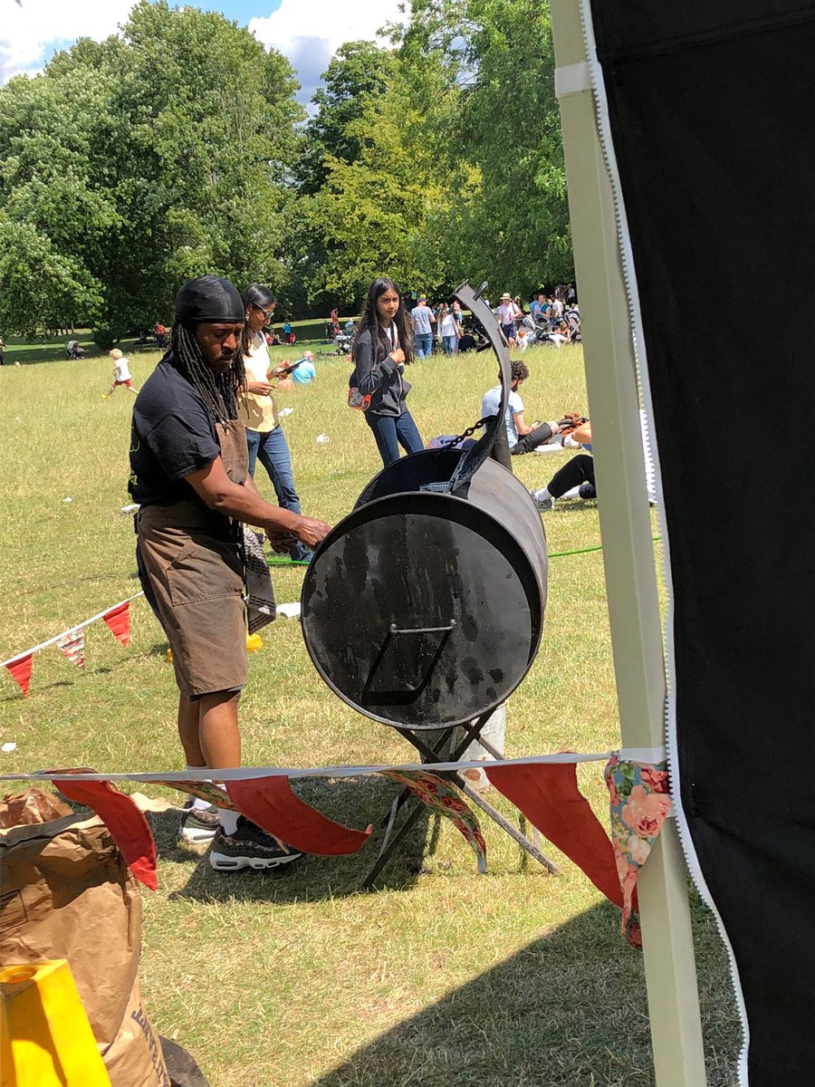 MaubyBrockley's tweet photo. Great Sunday festival thank you @blythehillfields team & volunteers 🎪Great to be back! Truly a special community festival. Big love to all the old and new faces, friends, family & traders 🖤 #jerkoffbbq #blythehillfest #londonfest #communtyfestival #honoroak #crofton #brockley https://t.co/S5d1Lk0Yo5