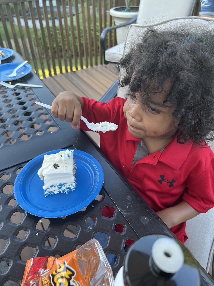 Felt good to get out of the house this weekend and spend it with family &amp; I got to babysit my nephew today while the rest of my family went out and celebrated Independence Day (Damian is obsessed with being outside, so the mosquitoes took advantage of us today 😅)!