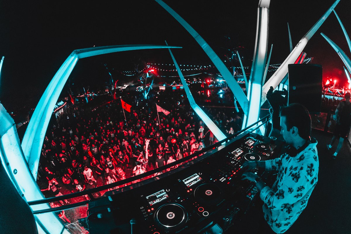 bensley_music's tweet image. Project Z was amazing! Can't believe the love I've seen for DnB in America this weekend 🇺🇸❤️