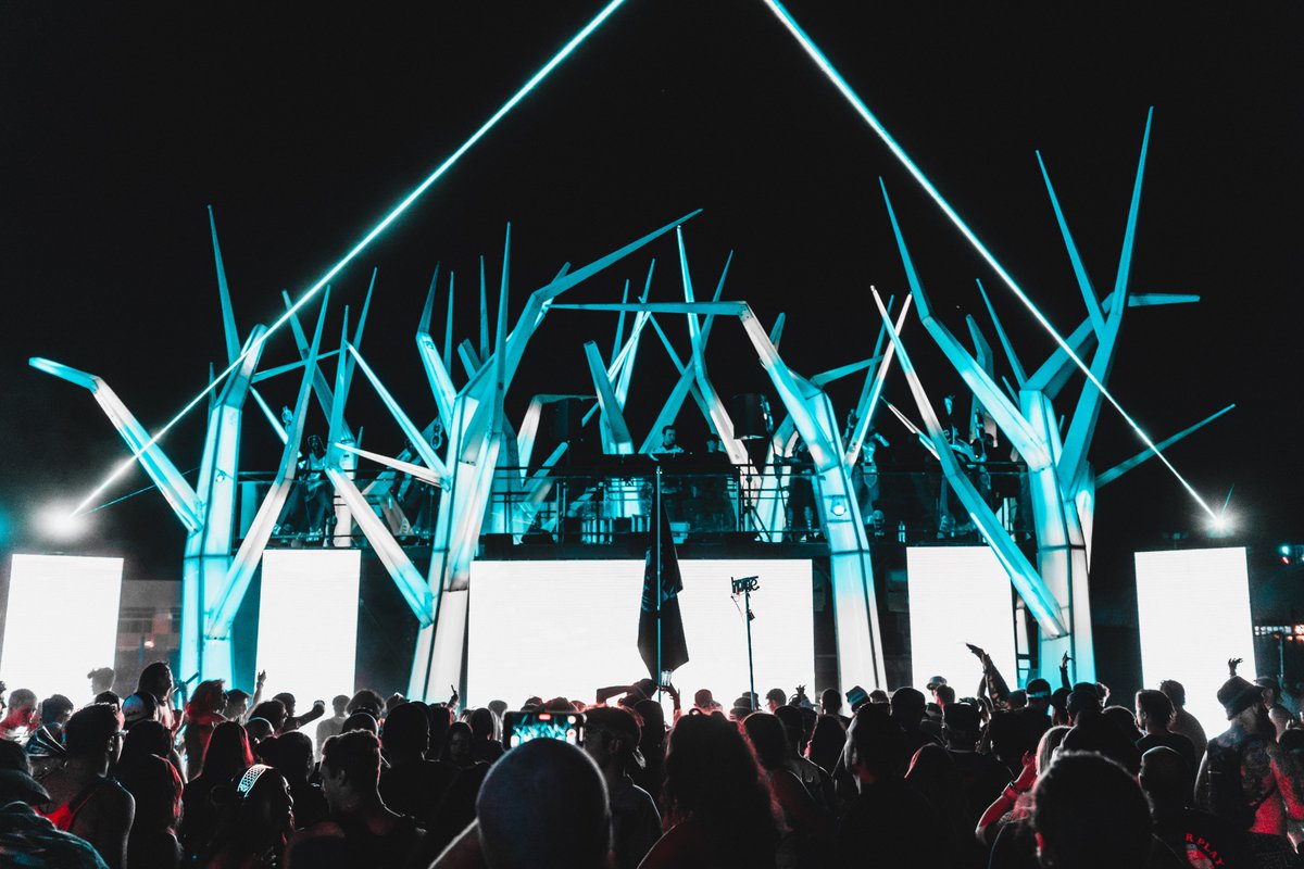 bensley_music's tweet image. Project Z was amazing! Can't believe the love I've seen for DnB in America this weekend 🇺🇸❤️