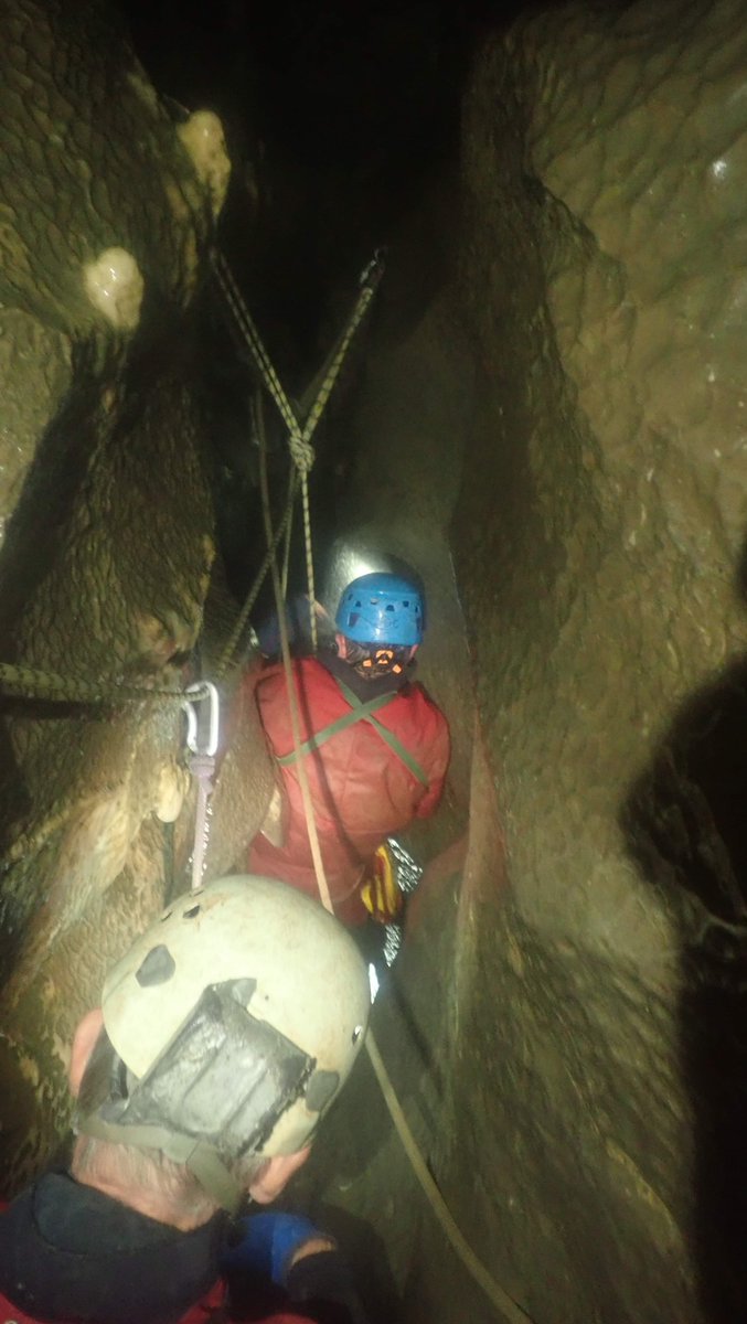 Some overnight rain gave "sporting" water levels for Saturday's County Pot trip. We took the traditional route (via Poetic Justice) to Eureka Junction and White Line Chamber. Paul, Bob, Chris and Peter.
