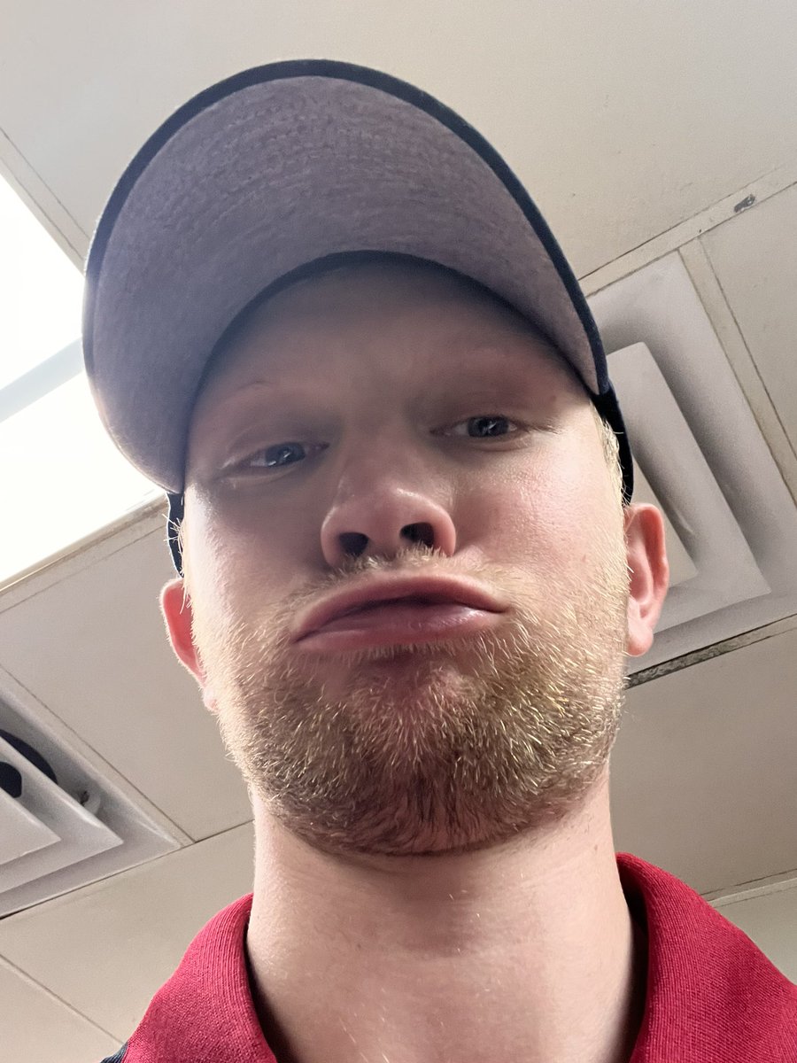 B0mbsh31L's tweet photo. ATL ππΌ ATL ππΌ cheers to #Team752 for running a 0% GWAP all day Sunday! They are acting on feedback and we couldnβt #chilislove them any more for it! #TeamEstrada better keep an eye on these Rockstars! πft a selfie from one of the best @AaronAtChilis π€£ https://t.co/IAMQkILgsS