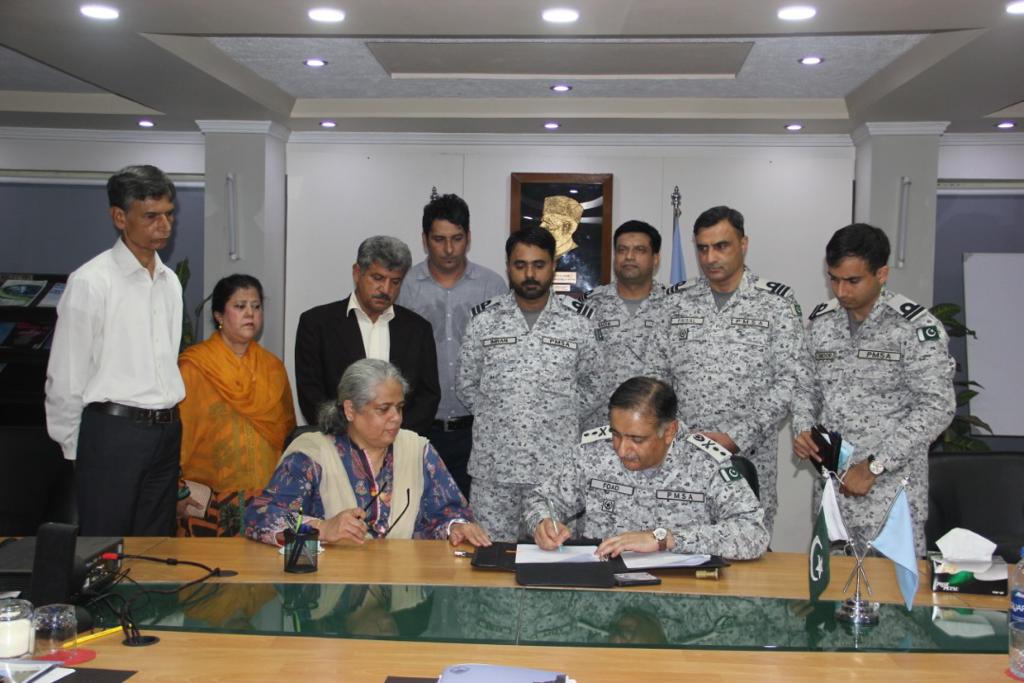 PMSAHQ's tweet photo. The Pakistan Maritime Security Agency (@HqPmsa) and National Institute for Oceanography (@niopk_gov) signed a framework of cooperation (FoC) at NIO Karachi on Monday 4 July to work together in maritime domain. DG PMSA visited NIO and was given brief by DG NIO. https://t.co/euBpJEF0V3