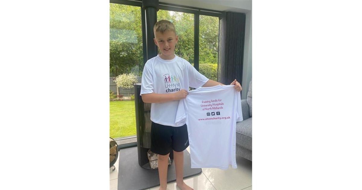 AudleyCC's tweet photo. ACC Under 10's Player Fund Raising for the NHS. Charlie Lievesley will be completing a mini-triathlon (5-mile run, 15-mile bike ride &amp; 1-mile swim ) on the weekend of the 9th/10th July. Follow the link below for more info and link to his Just Giving Page
https://t.co/E8EdjU2lAU https://t.co/UFua6gdgKL